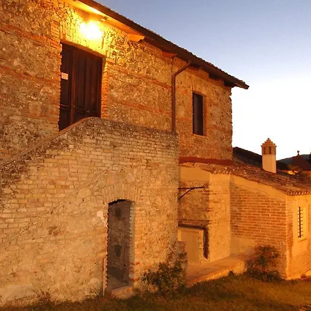 Séjour à la campagne Agriturismo Due Torri Chiaravalle Centrale