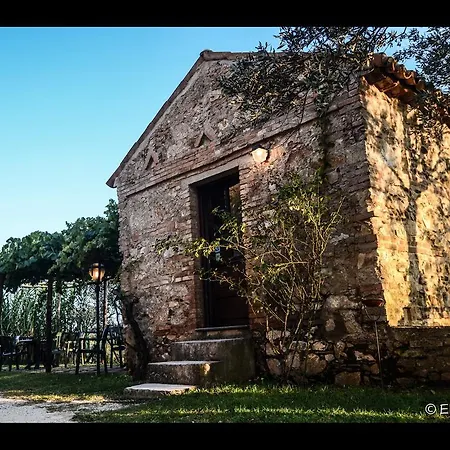 Lantställe Agriturismo Due Torri Chiaravalle Centrale