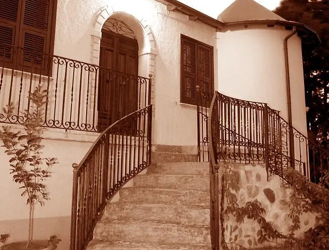 Hétvégi ház Agriturismo Due Torri