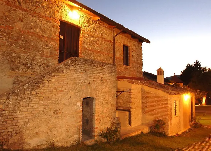 Hétvégi ház Agriturismo Due Torri Chiaravalle Centrale